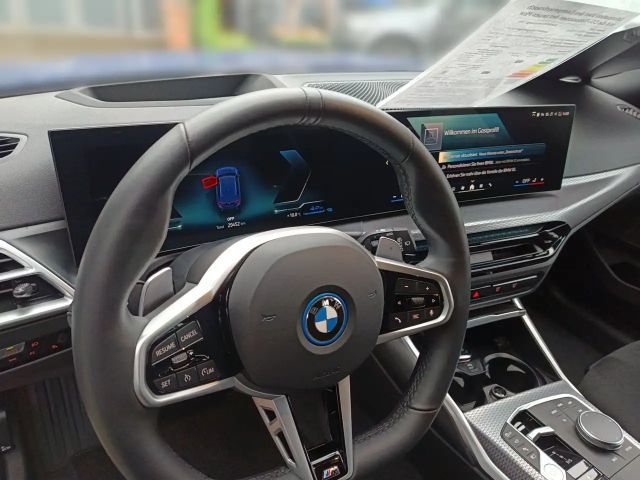 BMW 330 330e M-Sport Touring