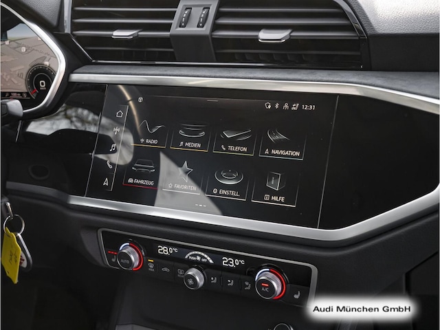 Audi Q3 35 TDI S-Tronic