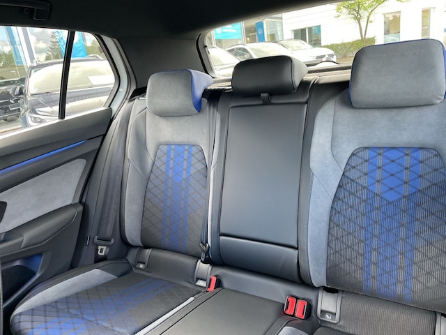 Volkswagen Golf 2.0 TSI Golf VIII