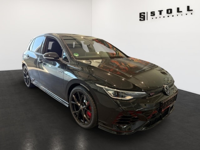 Volkswagen Golf 2.0 TSI Golf VIII