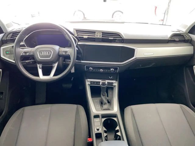 Audi Q3 45 TFSI Hybride
