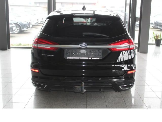Ford Mondeo ST Line