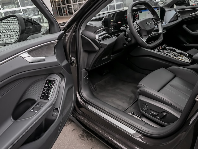 Audi A6 Avant Quattro S-Tronic