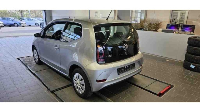 Volkswagen up! Move Move up!