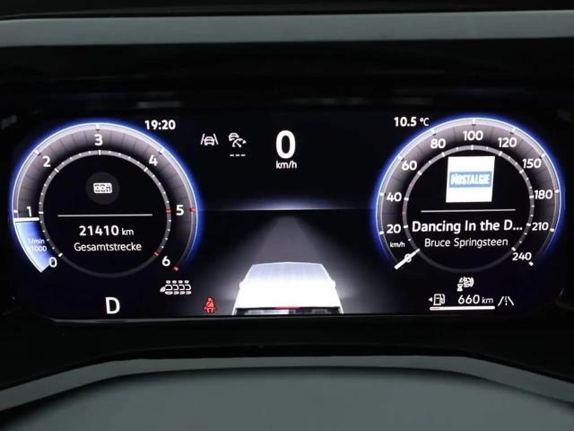 Volkswagen Multivan Lang Style T7