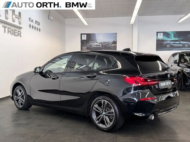BMW 118 118i Sedan