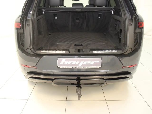 Land Rover Range Rover Sport D300 Dynamic SE