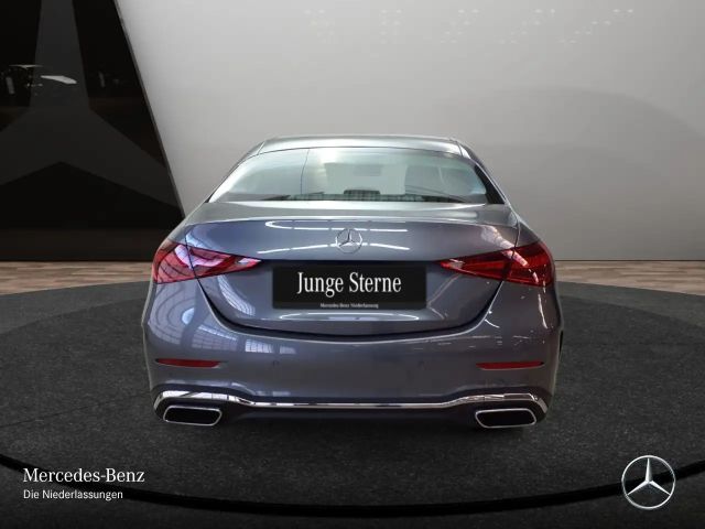 Mercedes-Benz C 180 AMG Line Sedan