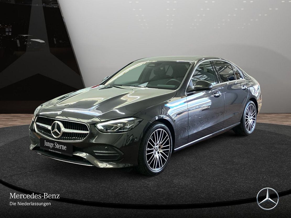 Mercedes-Benz C 180 Sedan