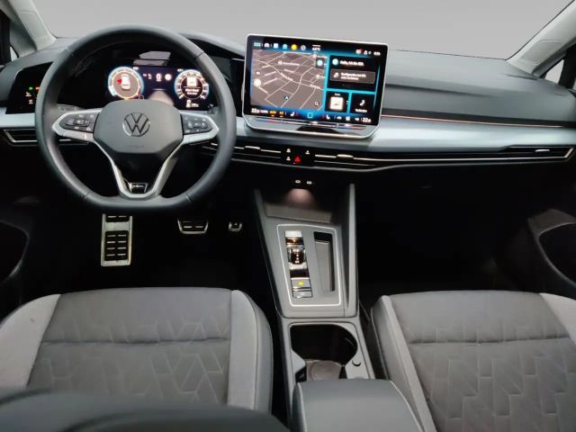 Volkswagen Golf 1.5 eTSI DSG Golf VIII