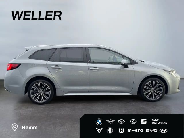 Toyota Corolla Hybride Team D