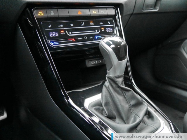 Volkswagen T-Roc 1.0 TSI R-Line