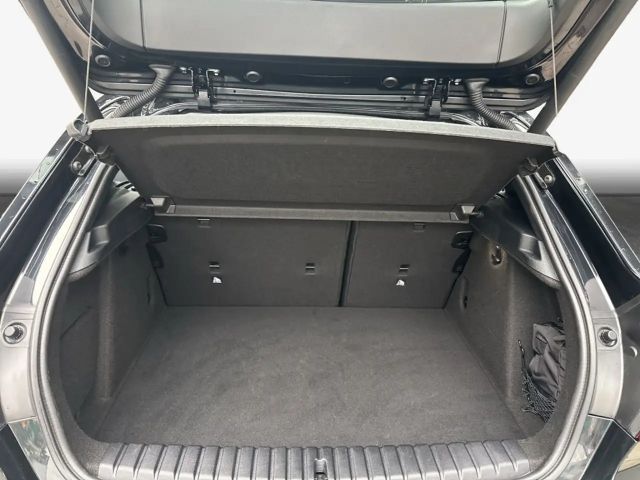 BMW 120 120i M-Sport Sedan