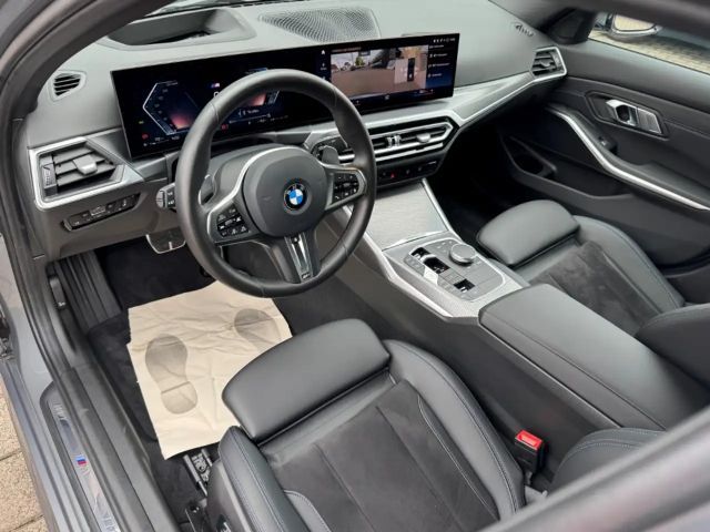 BMW 320 320d M-Sport Sedan xDrive