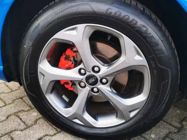 Ford Kuga Plug in Hybrid ST Line X