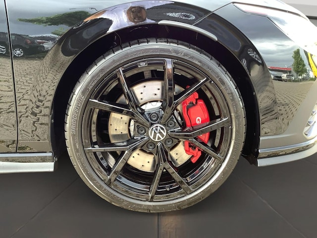 Volkswagen Golf 2.0 TSI DSG GTI