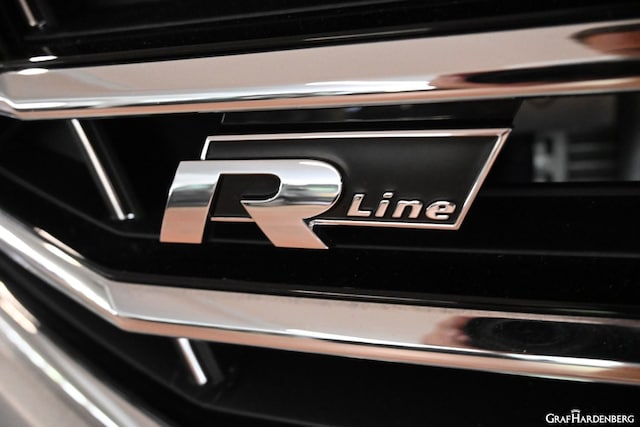 Volkswagen Passat 1.5 TSI Business Variant