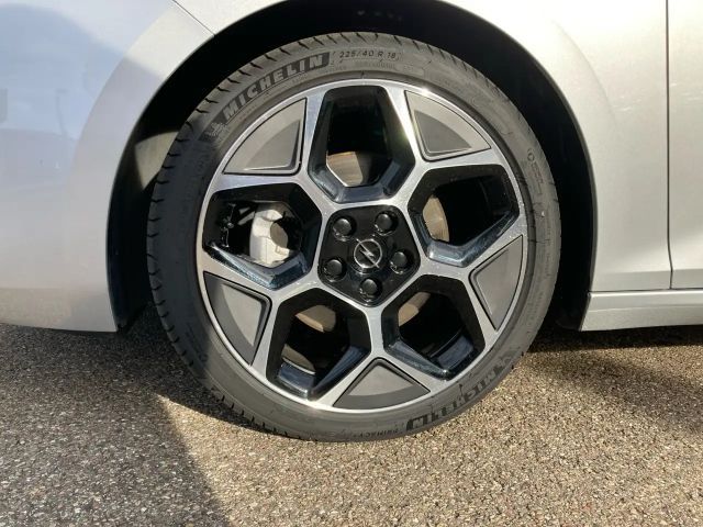 Opel Astra Sports Tourer Ultimate