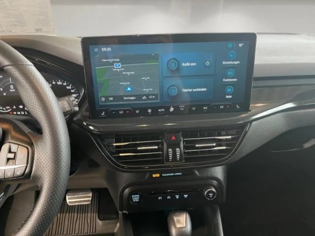 Ford Focus ST Line Wagon