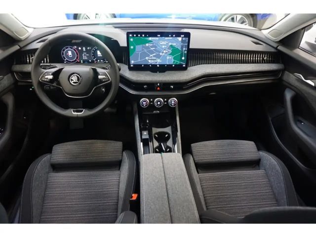 Skoda Superb 2.0 TDI Combi Selection