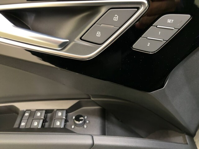 Audi Q4 e-tron SUV 45 e-tron Audi Q4 e-tron