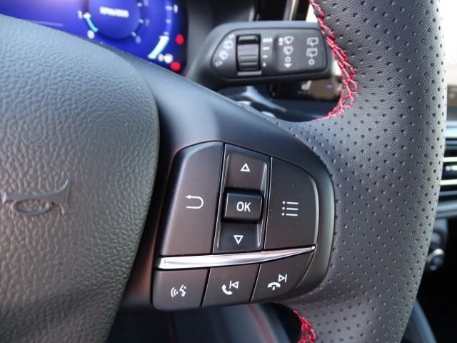 Ford Focus ST Line Wagon