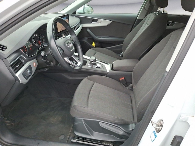 Audi A4 40 TFSI Avant S-Line S-Tronic