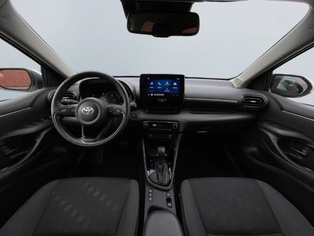 Toyota Yaris Hatchback Hybride Team D