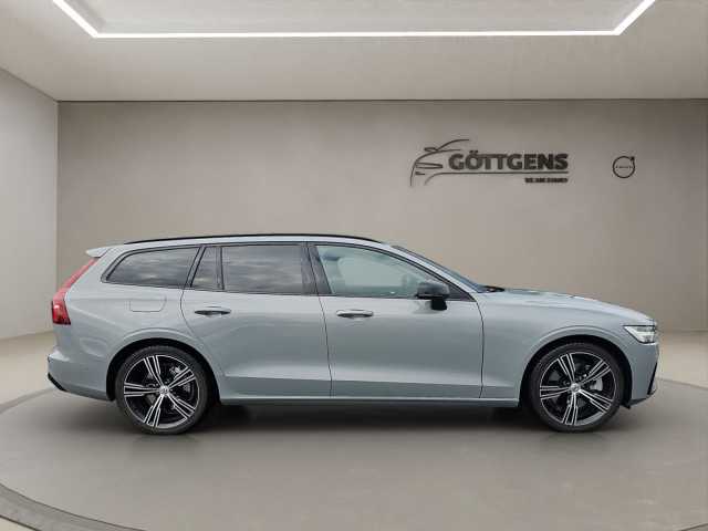 Volvo V60 Dark Plus T8