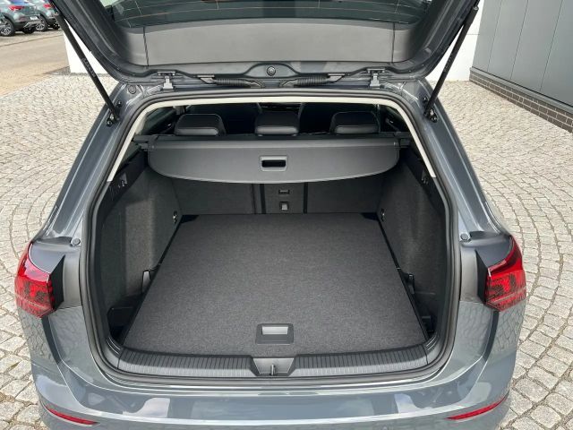 Volkswagen Golf 1.5 eTSI DSG Golf VIII Variant