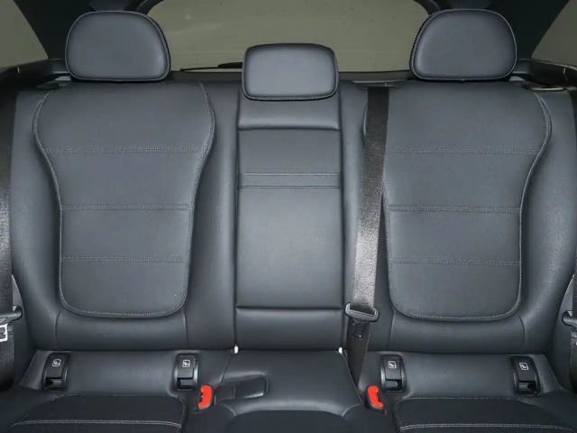 Mercedes-Benz GLC 300 4MATIC AMG Line