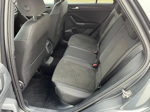 Volkswagen T-Roc 1.5 TSI DSG R-Line