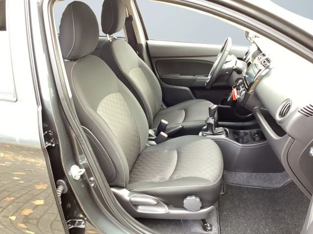 Mitsubishi Space Star Star