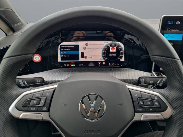 Volkswagen Golf 1.5 TSI DSG eHybrid