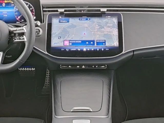 Mercedes-Benz E 200 AMG Line Estate