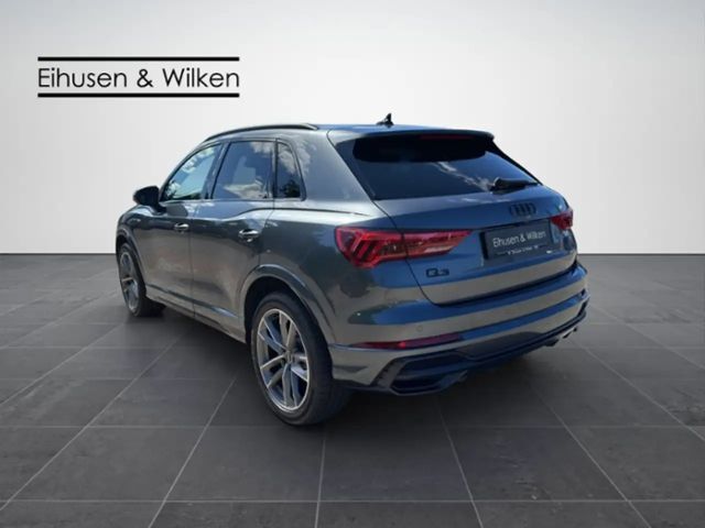 Audi Q3 S-Line
