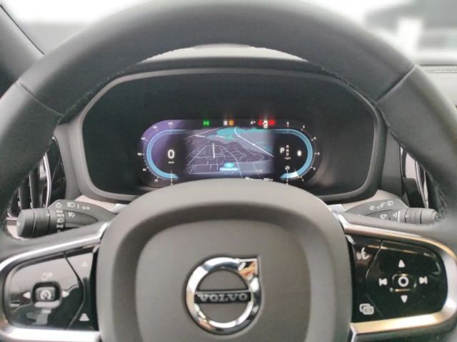 Volvo V60 Cross Country AWD Plus