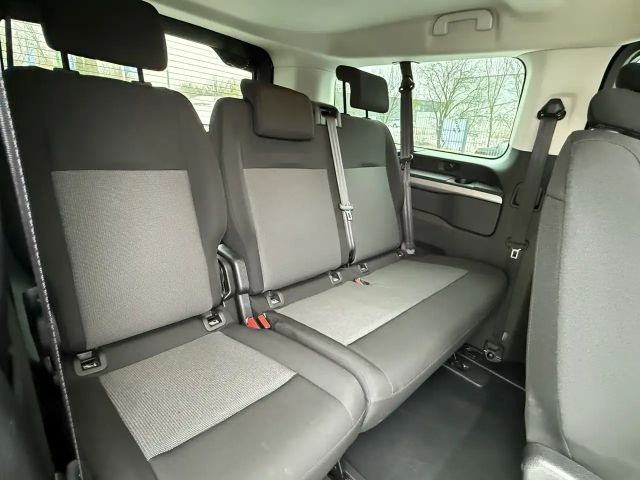 Citroën Spacetourer Plus