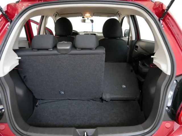 Mitsubishi Space Star Star