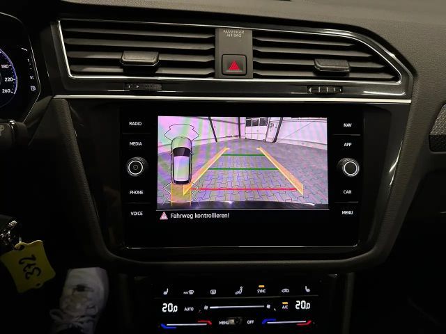 Volkswagen Tiguan 4Motion R-Line