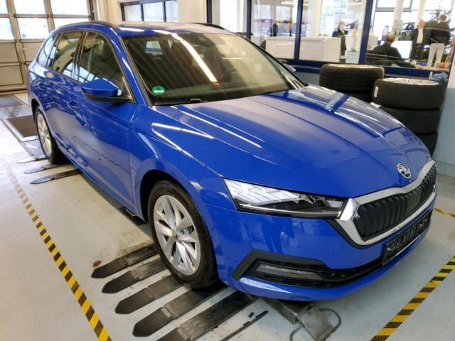 Skoda Octavia Ambition Combi iV