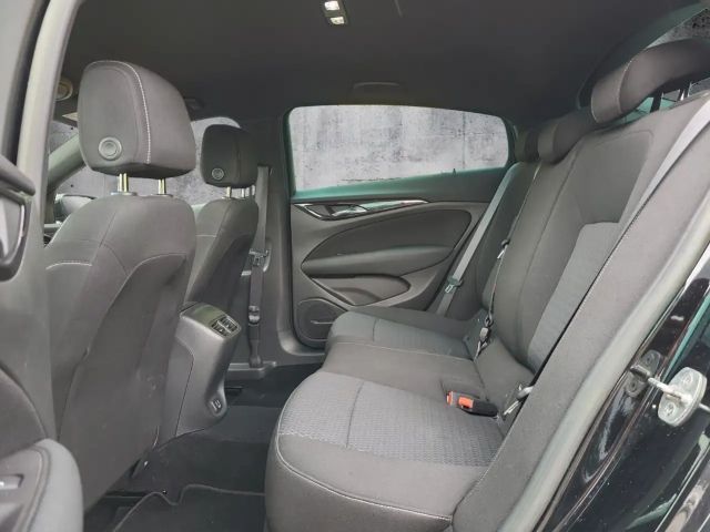 Opel Insignia Business