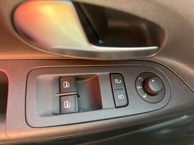 Volkswagen up! 1.0 MPI Move Move up!