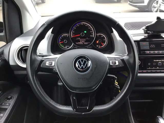Volkswagen up! Active