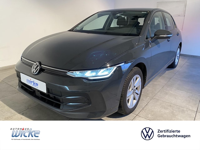 Volkswagen Golf 1.5 eTSI DSG