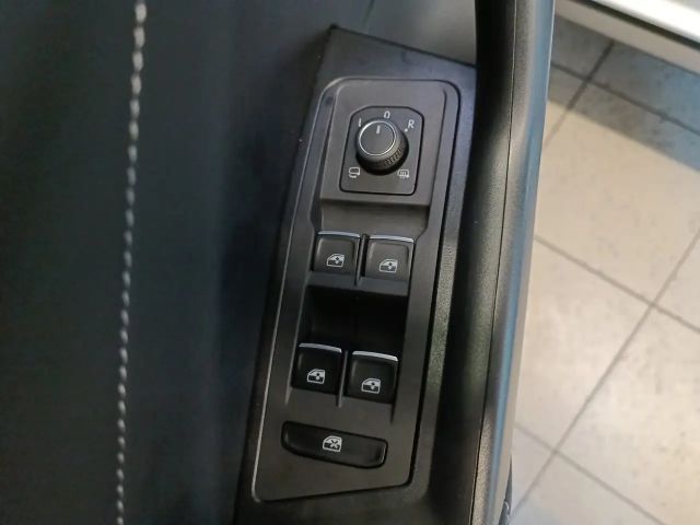 Volkswagen T-Roc 1.5 TSI DSG Style