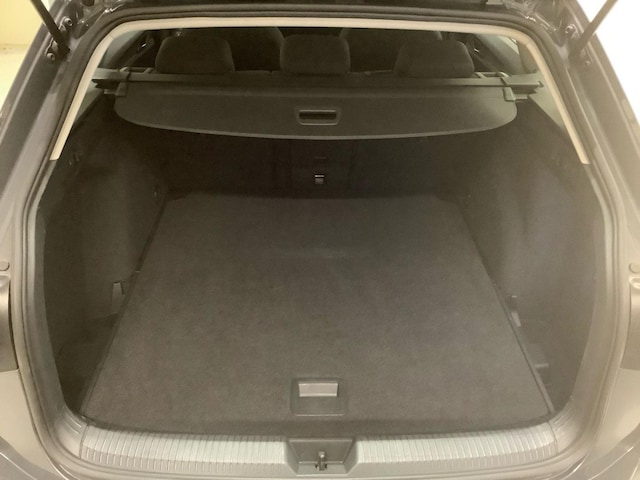 Volkswagen Golf DSG Life Variant