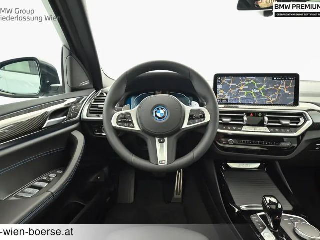 BMW X3 xDrive30e