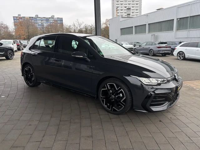 Volkswagen Golf 1.5 TSI R-Line