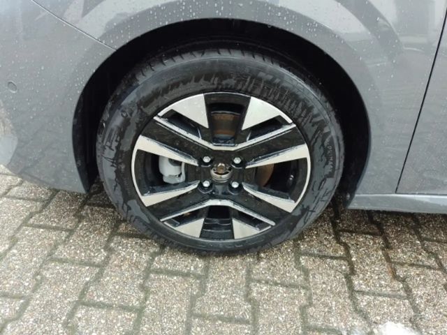 Peugeot 208 Allure Pack